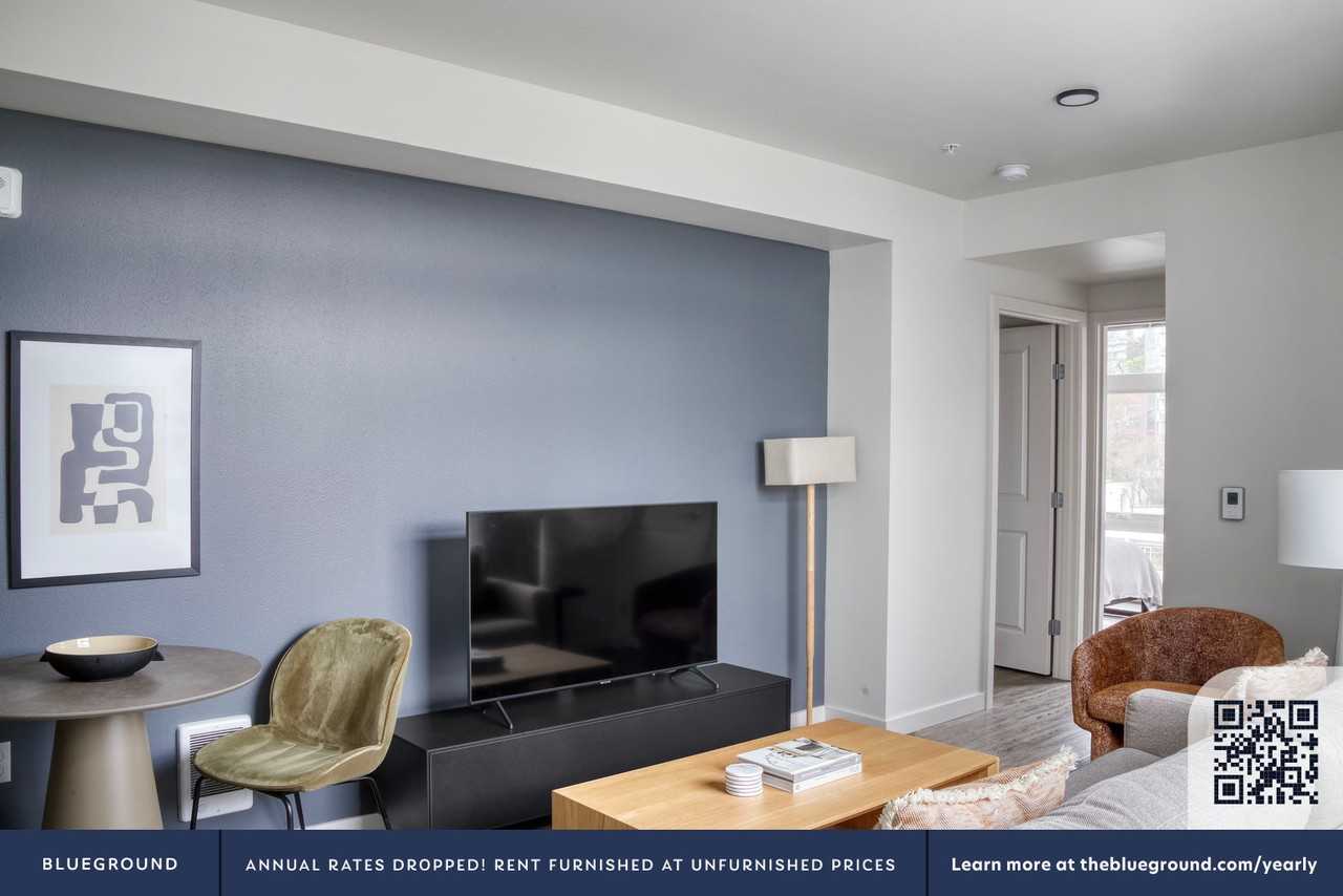 5 West Roy Street - Photo 4 of 39