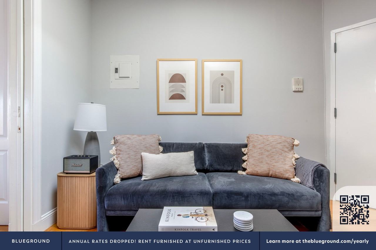 95 Perry Street - Photo 4 of 42