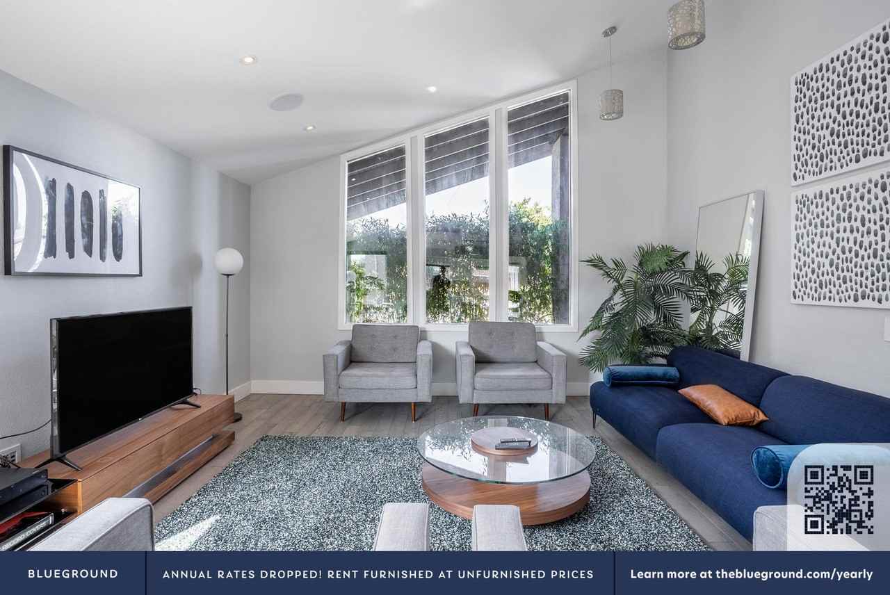 1177 Keystone Ct #1591 - Photo 3 of 33