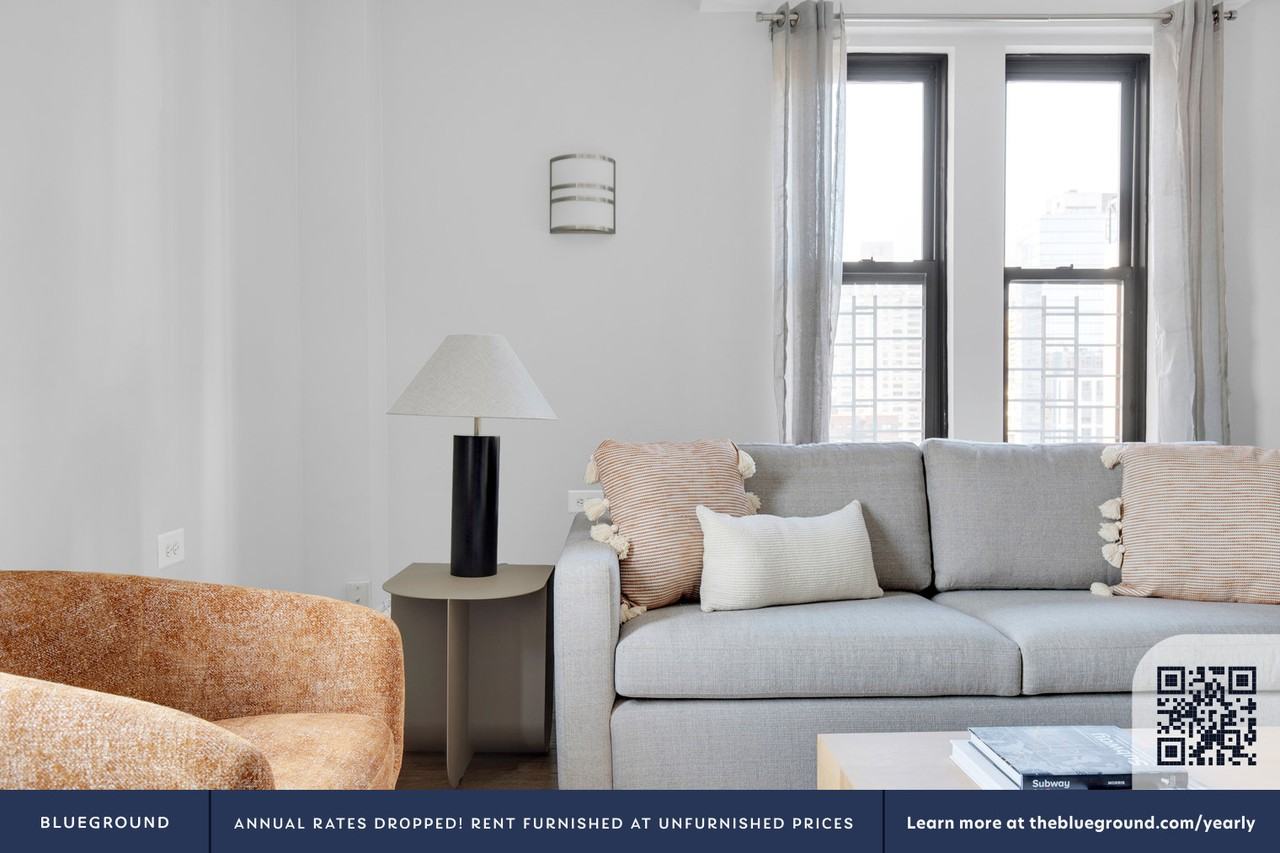 240 West 73rd Street - Photo 4 of 28