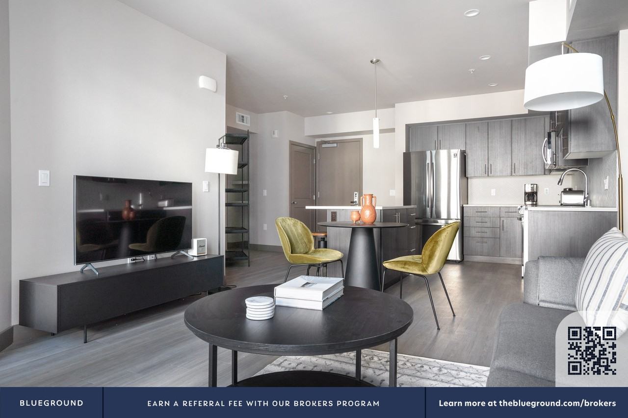 3510 Beacon Ave #980 - Photo 4 of 27