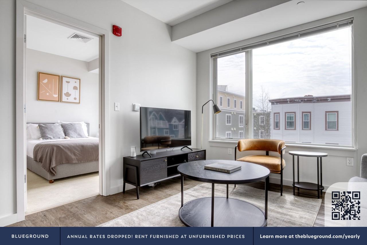 240 Sidney Street - Photo 3 of 57