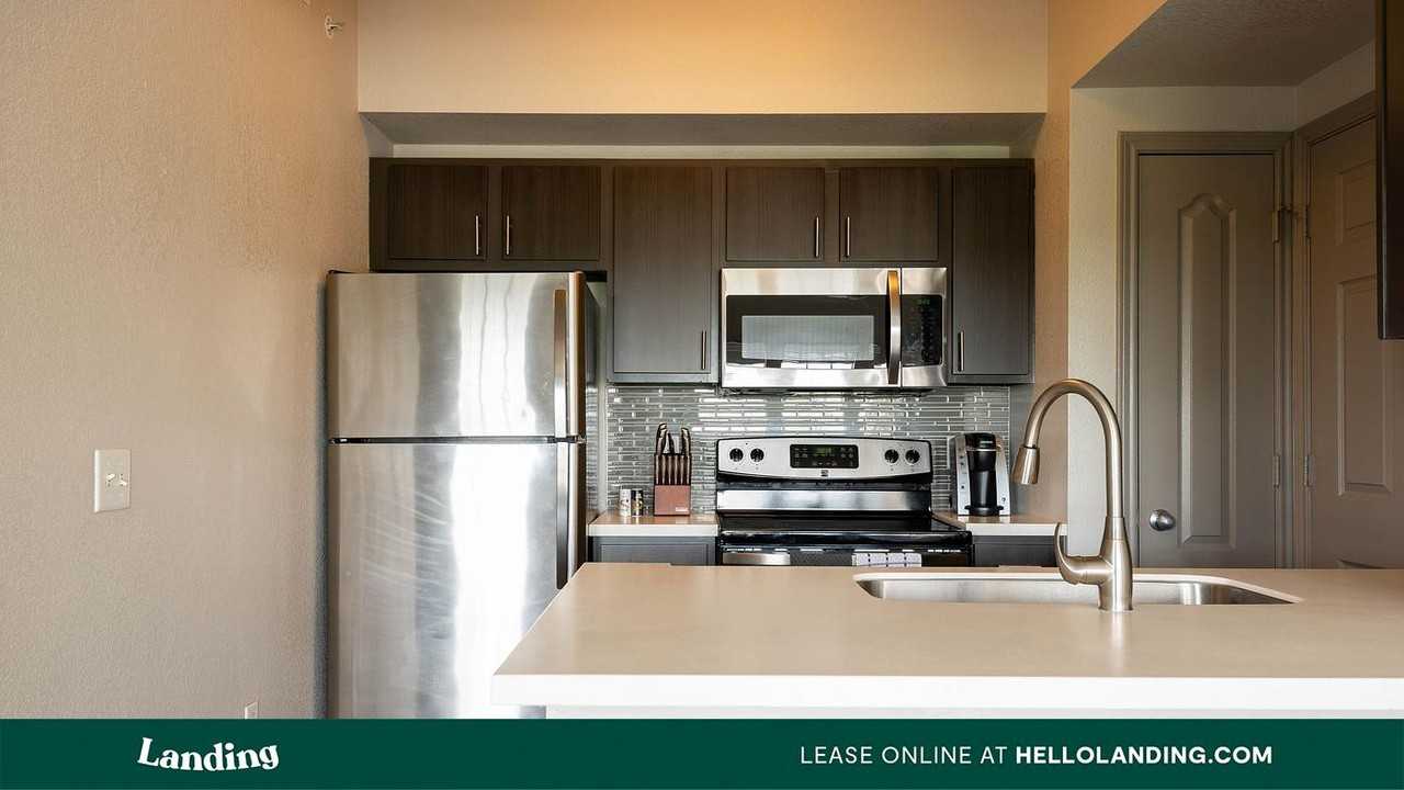 10101 W Parmer Lane - Photo 5 of 50