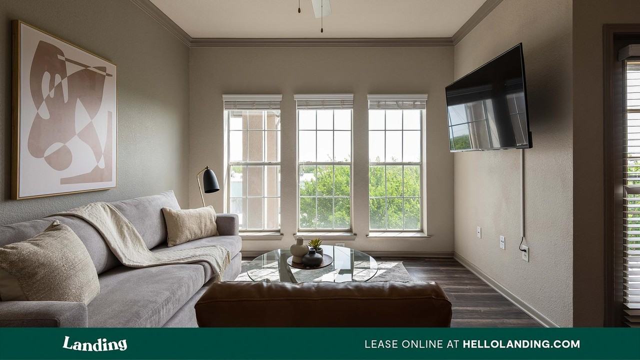 10101 W Parmer Lane - Photo 7 of 50