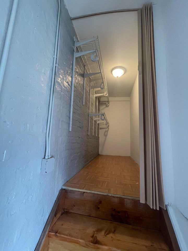 LENNY HARDING - Photo 2 of 4