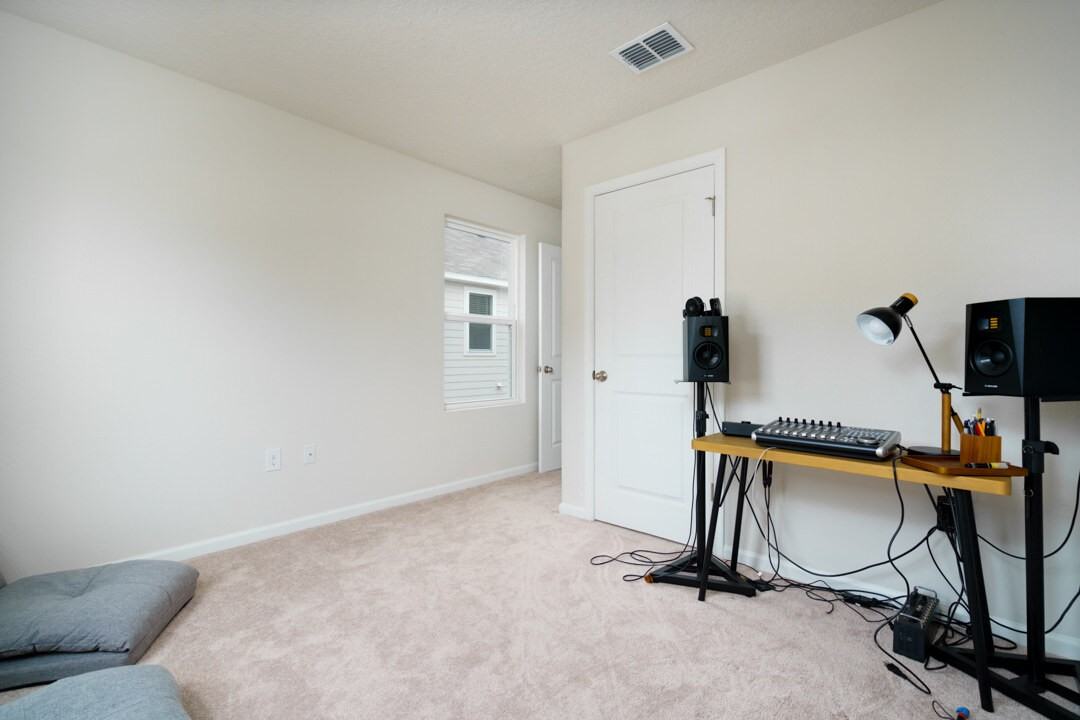 5927 Creekside Crossing Dr #1 - Photo 2 of 24