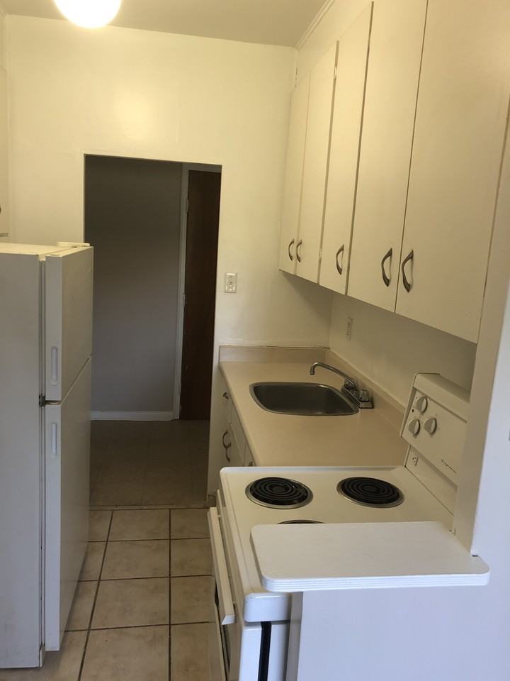 1 Heatherdale Road - Photo 6 of 8