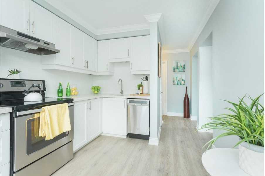 44 Hayden Street - Photo 3 of 6