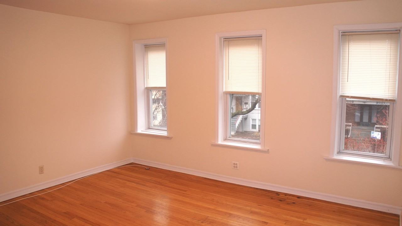 3000 N. Whipple LLC - Photo 6 of 31