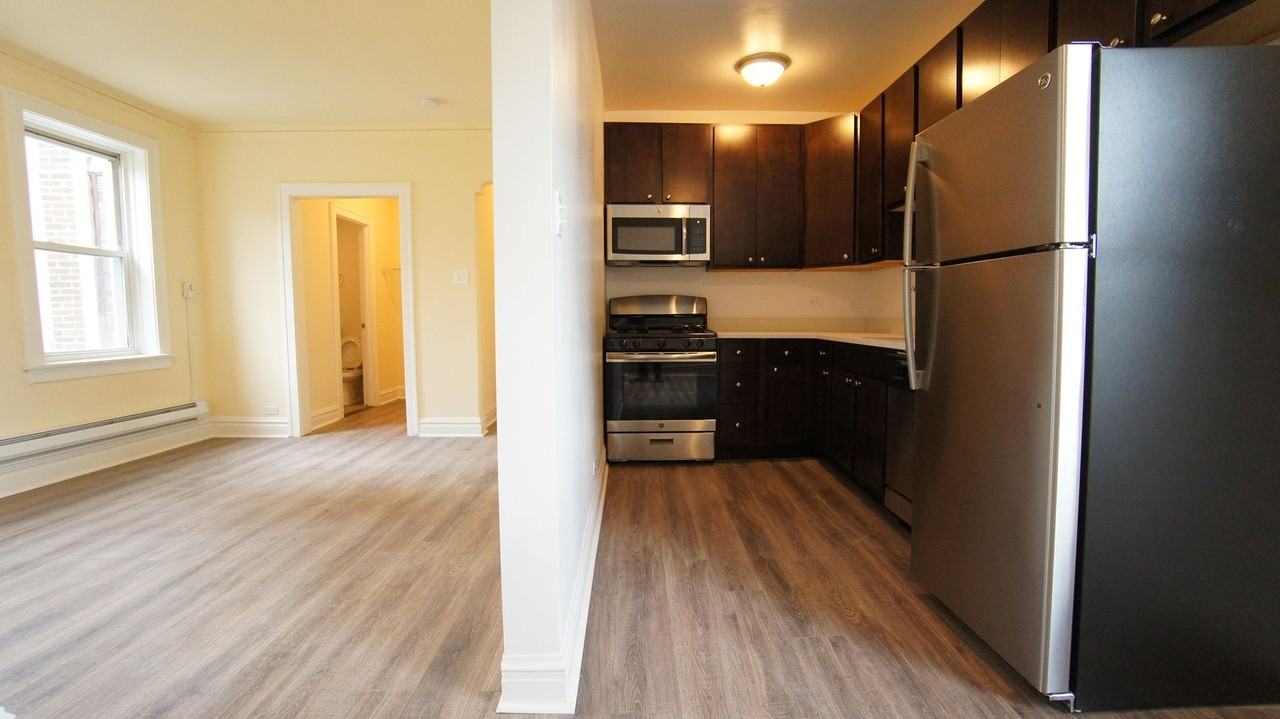 2936 Palmer LLC - Photo 7 of 15