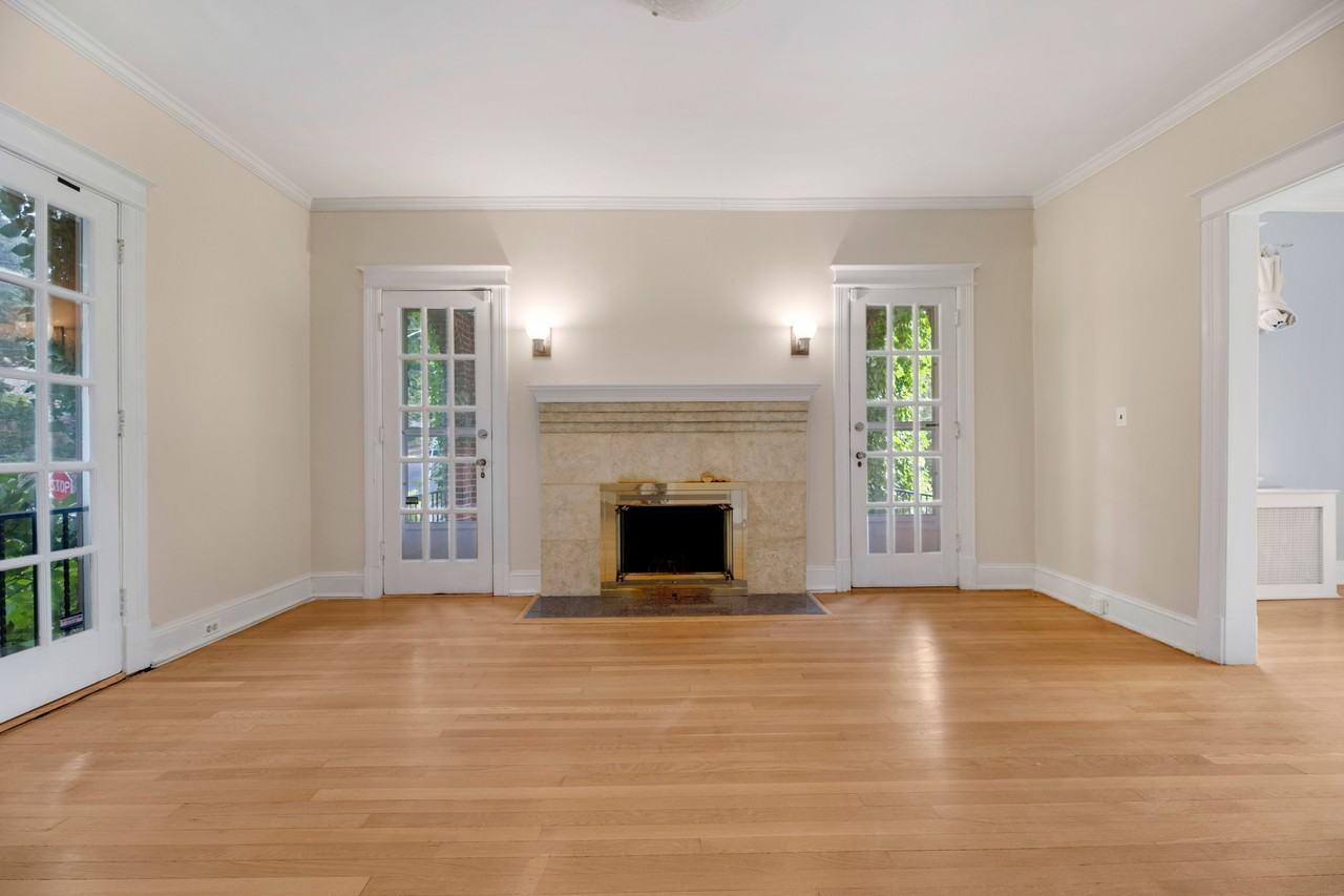 4225 38th St Nw - Photo 3 of 39