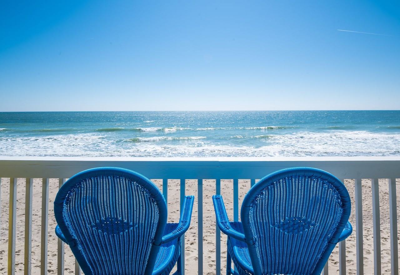 1502 Sand Dollar Court - Photo 2 of 27