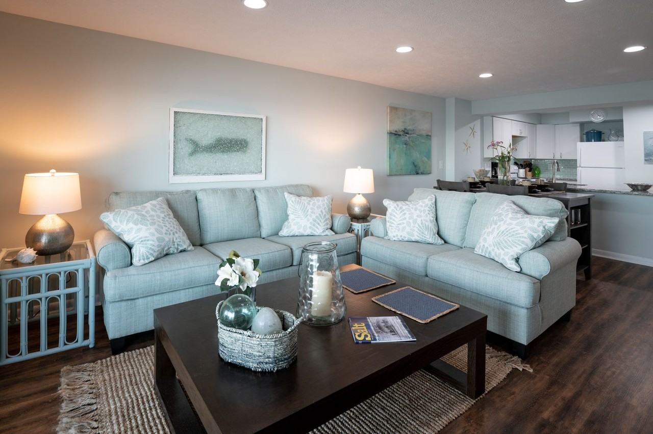 2105 Surfrider Court - Photo 7 of 23