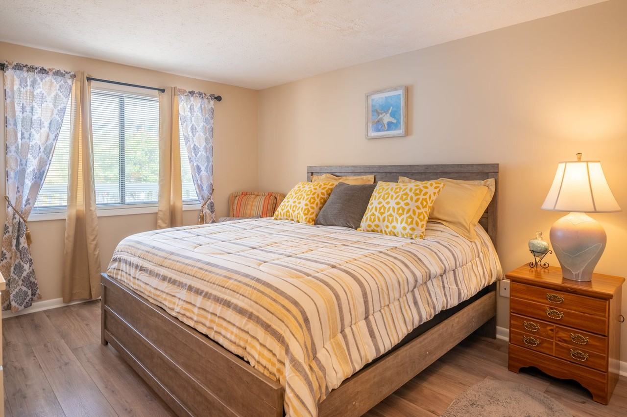 2303A Surfrider Cir - Photo 3 of 18