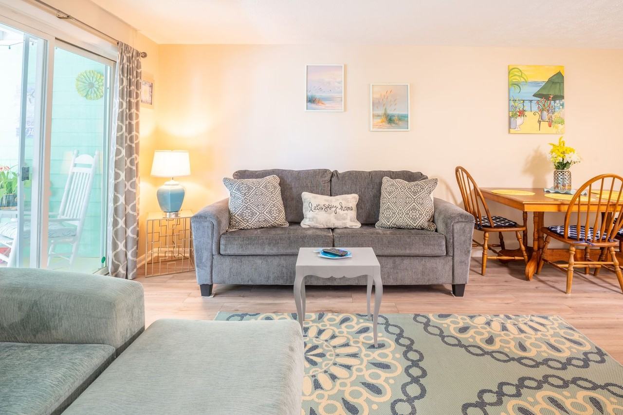 2303A Surfrider Cir - Photo 5 of 18