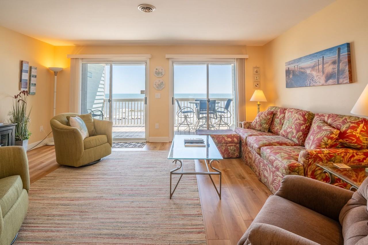 1100 Fort Fisher Boulevard South - Photo 5 of 25