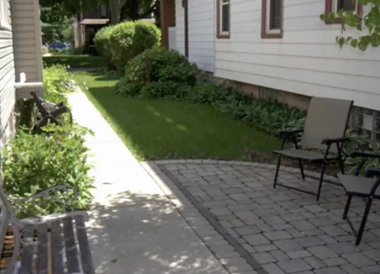 3255 S Springfield Ave - Photo 2 of 14