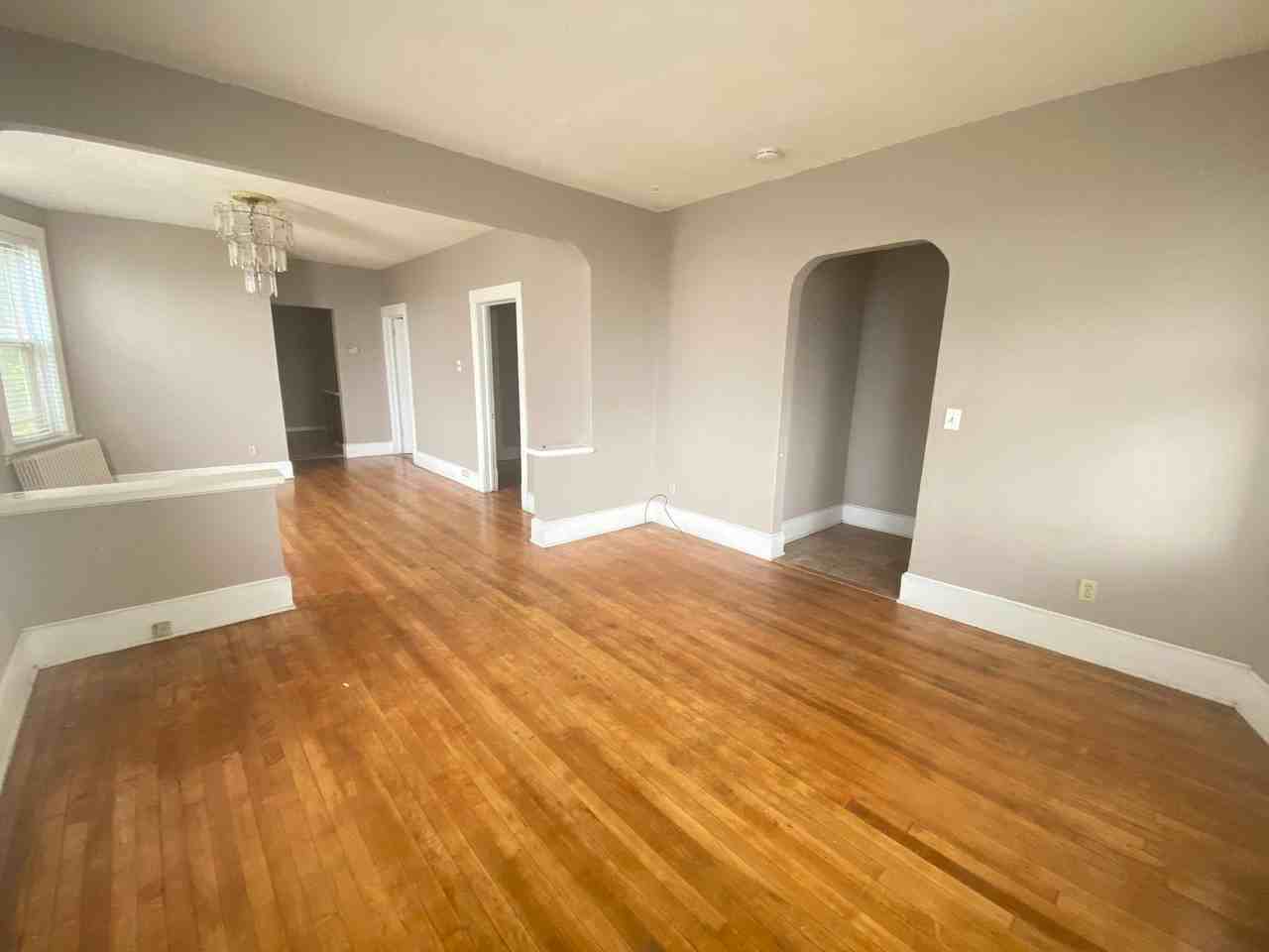 208 Piedmont Ave - Photo 3 of 13