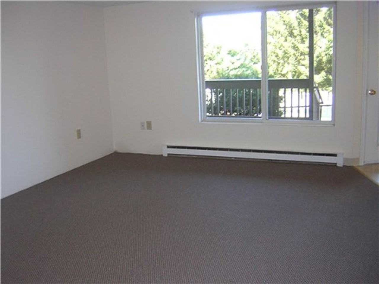 5 Bennett Way - Photo 3 of 8