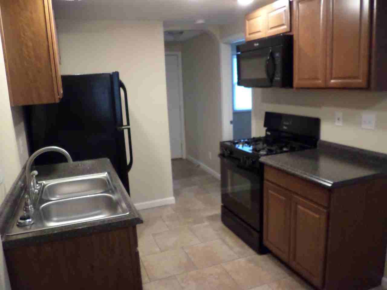 503 Iowa Ave. - Photo 2 of 10