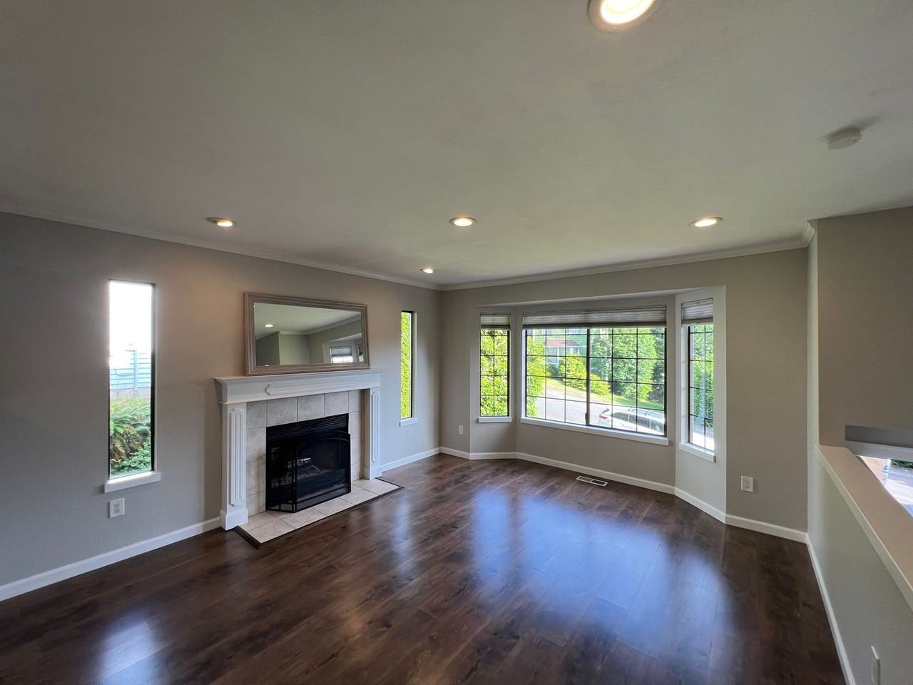 16449 Se 39th Pl - Photo 2 of 25