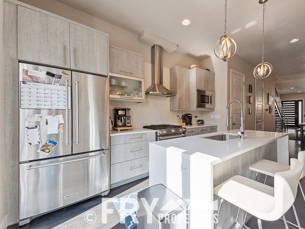 1851 S High St - Photo 6 of 18