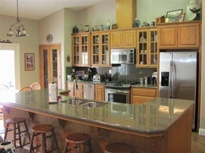 26500 Cumberland Rd - Photo 2 of 9