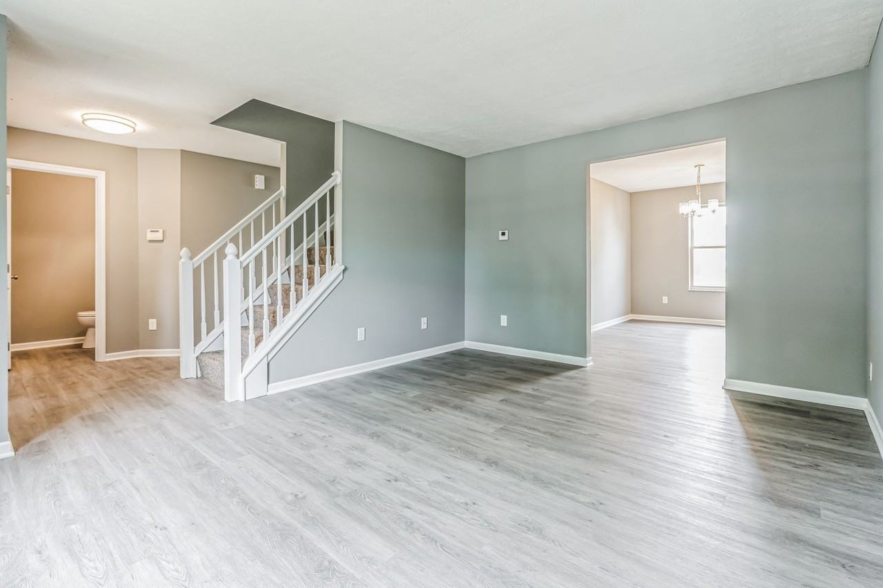 971 River Trail Dr - Photo 2 of 15