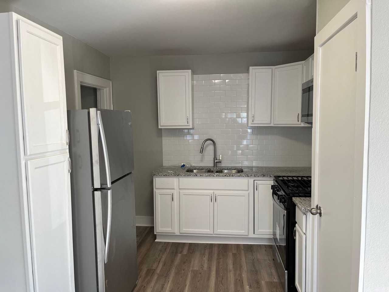 Greenwood Duplexes - Photo 3 of 21