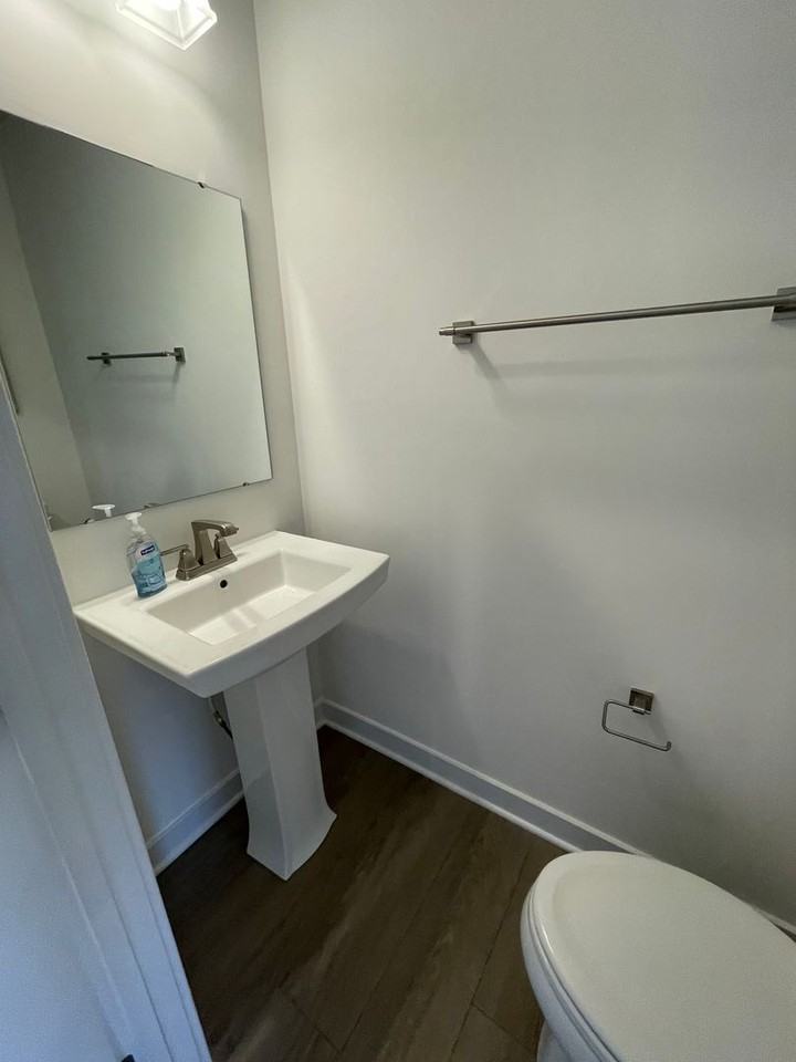 9 Hargrove Ct - Photo 2 of 25