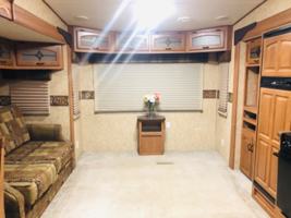 featured image of 1 San Antonio Rd #1