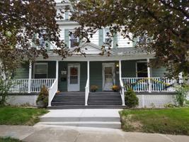 featured image of 10 Euclid Ave