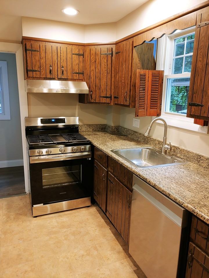 4 Henshaw Place - Photo 3 of 31