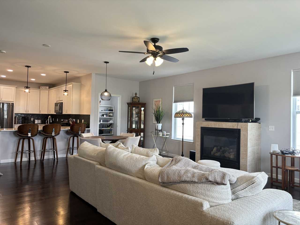 3071 Providence St #3071 - Photo 2 of 32