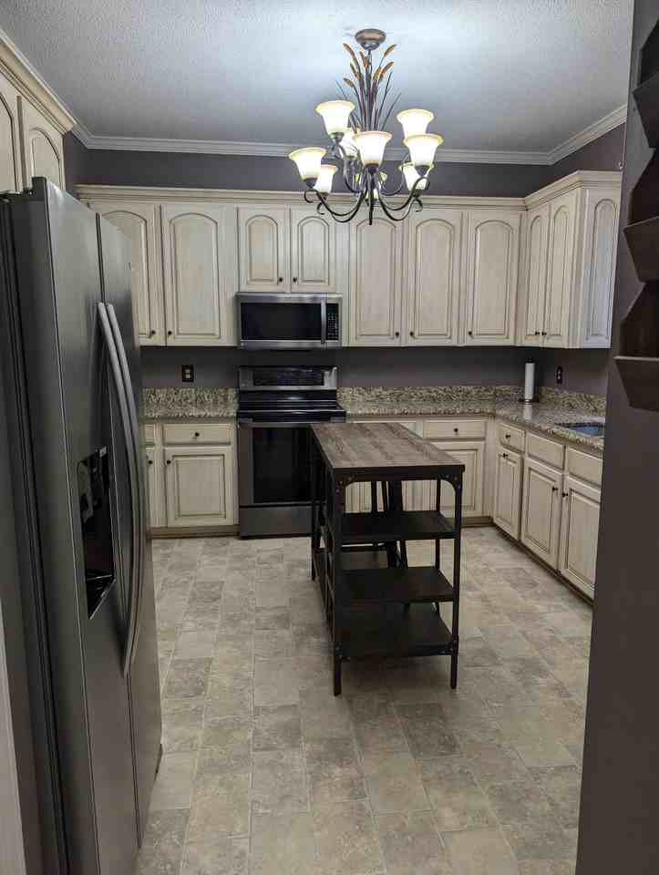 1311 Forest Hills Rd Nw #E2 - Photo 3 of 17