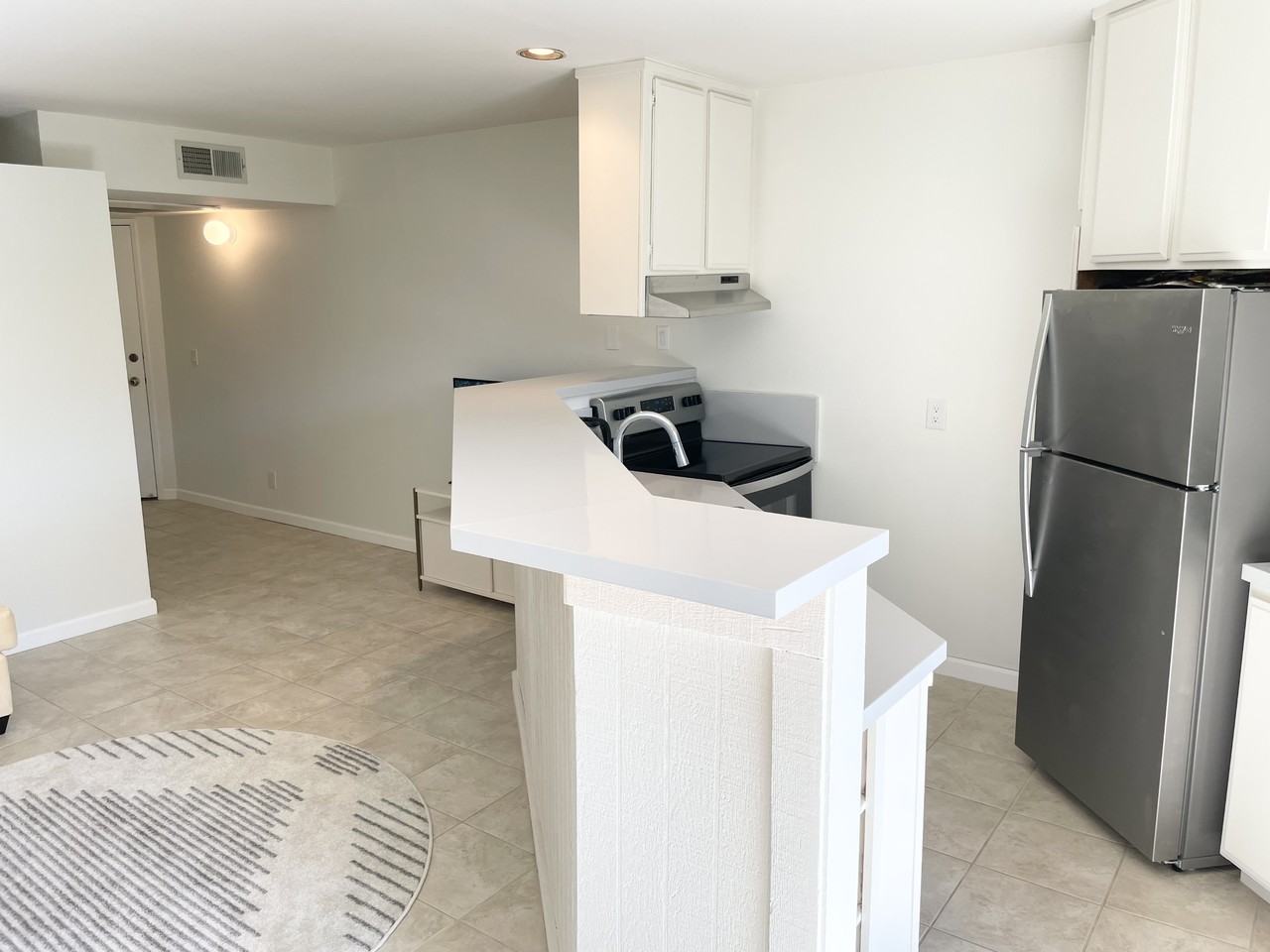 5300 E Waverly Dr - Photo 4 of 16
