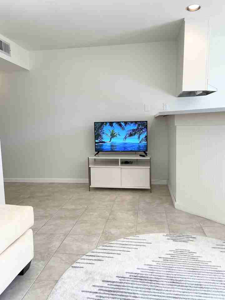 5300 E Waverly Dr - Photo 6 of 16