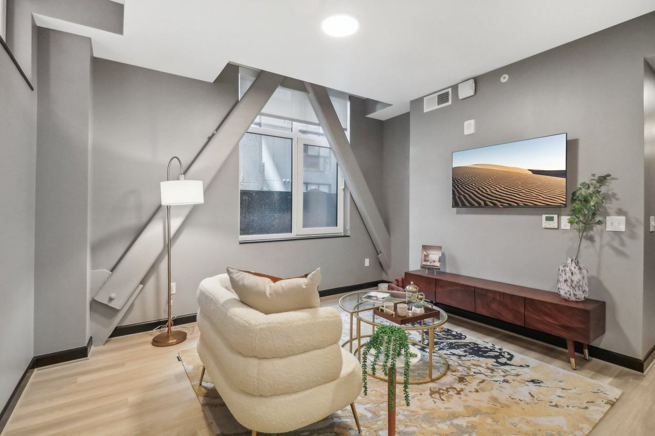 Balsa - Photo 4 of 50