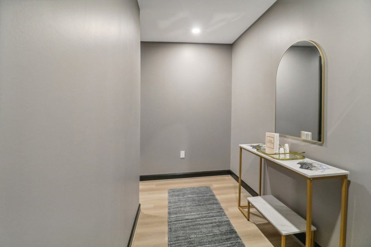 Balsa - Photo 7 of 50