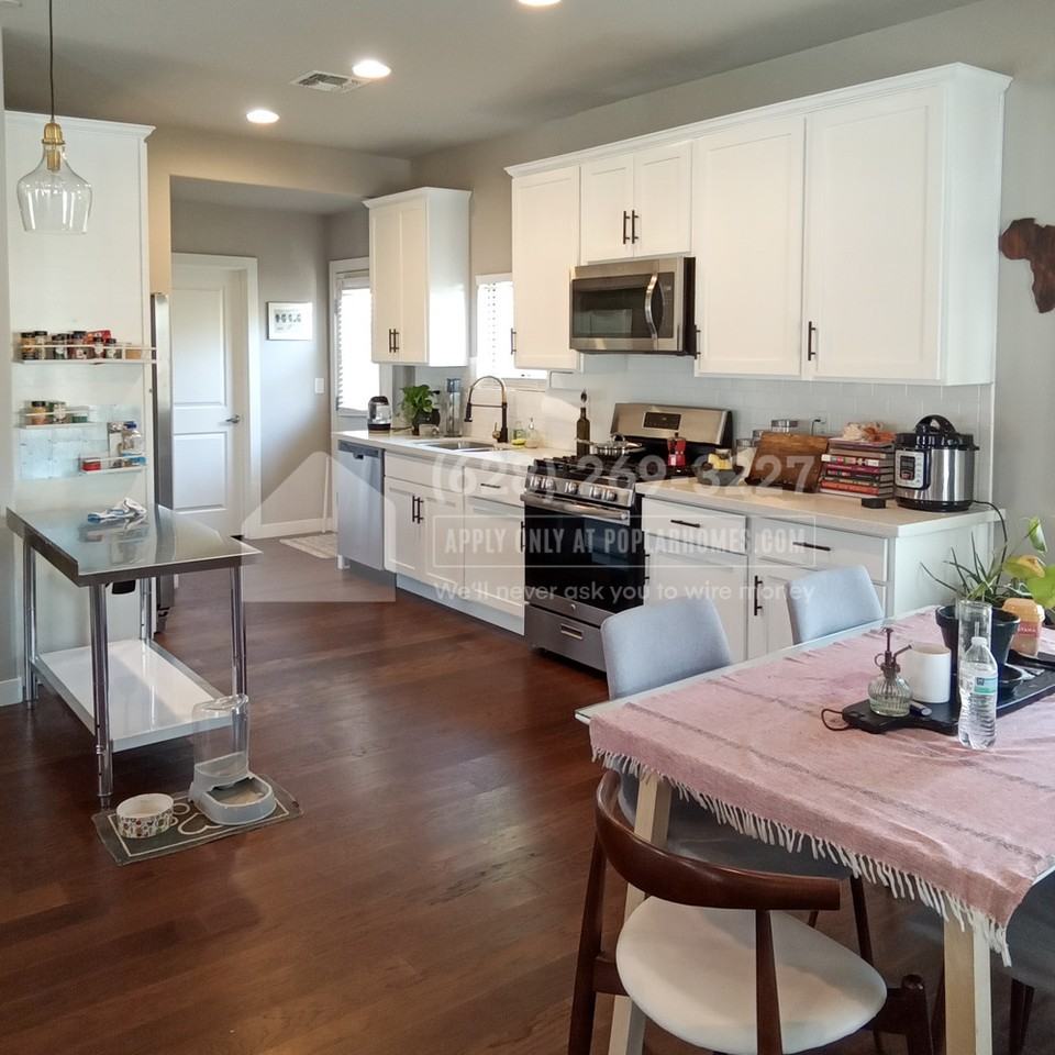 1645 W Willetta St - Photo 2 of 22