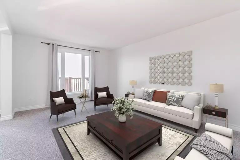 28 Steeles Cres - Photo 3 of 22