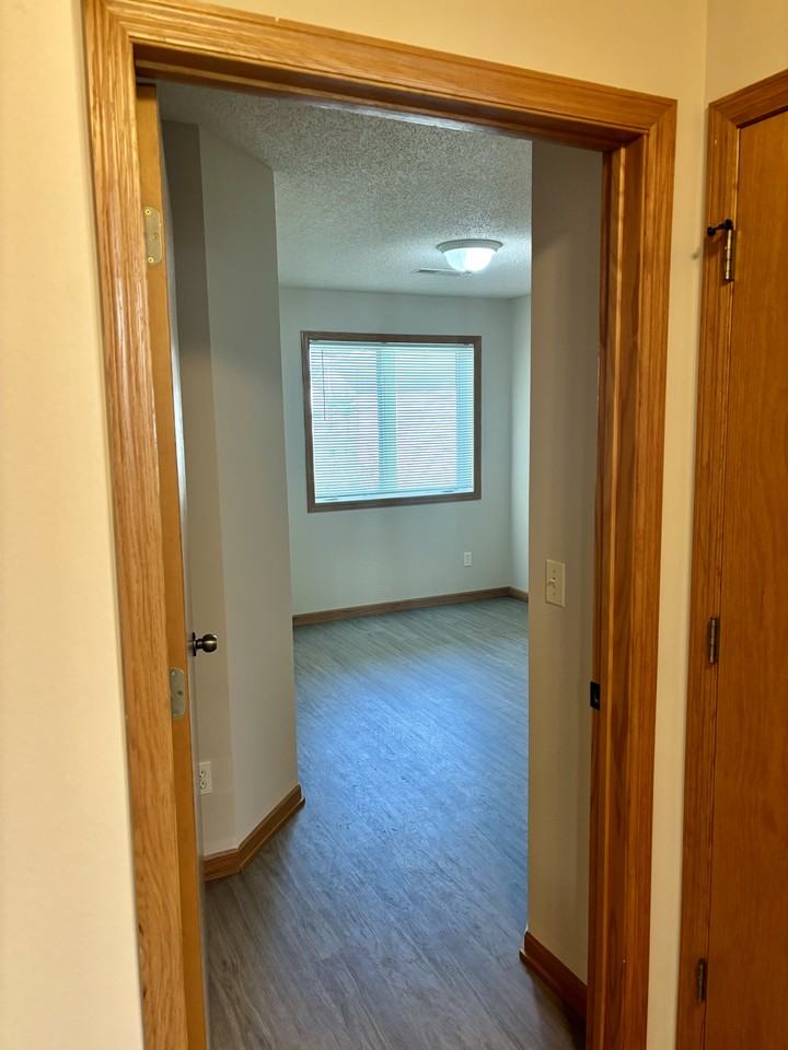 323 Williamsburg Place #C - Photo 7 of 16