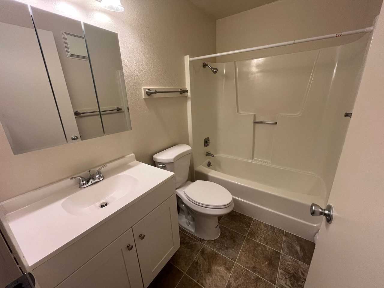 Sunset Villa - Photo 4 of 23