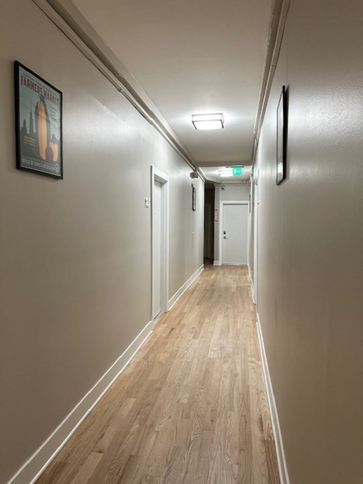 2316 N California Ave #7B - Photo 2 of 10