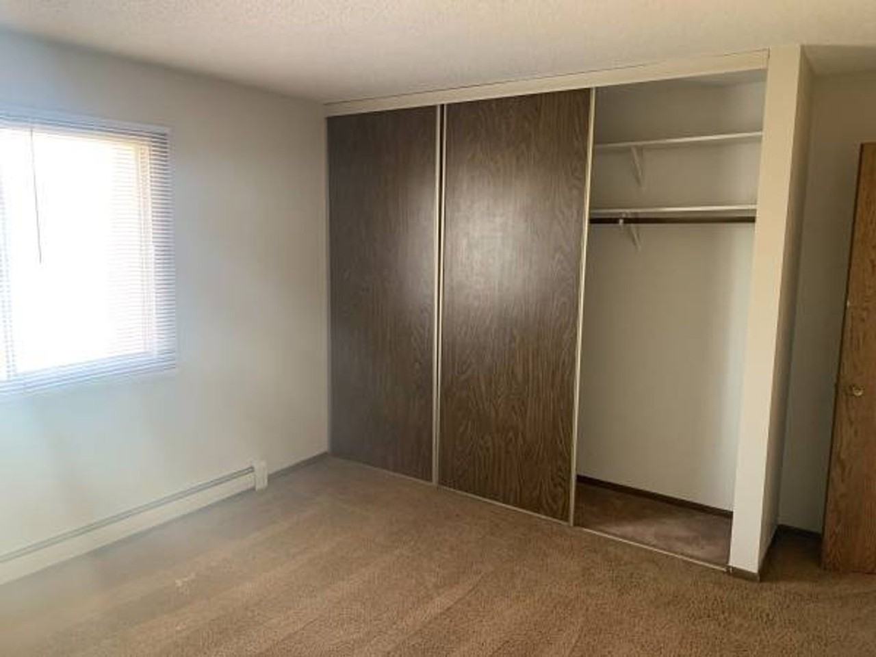 1941 Countryside Dr - Photo 3 of 7