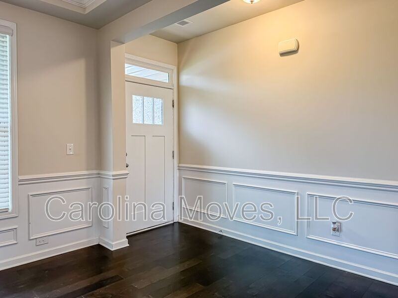 537 Shrine Ct - Photo 2 of 22