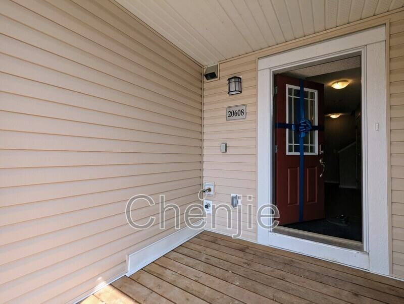 20608 21 Ave Nw - Photo 2 of 20