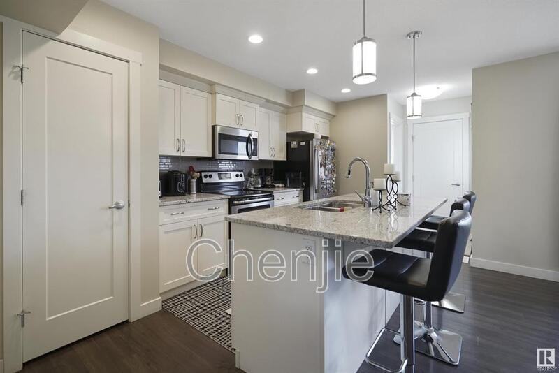 745 177 St Sw - Photo 3 of 32