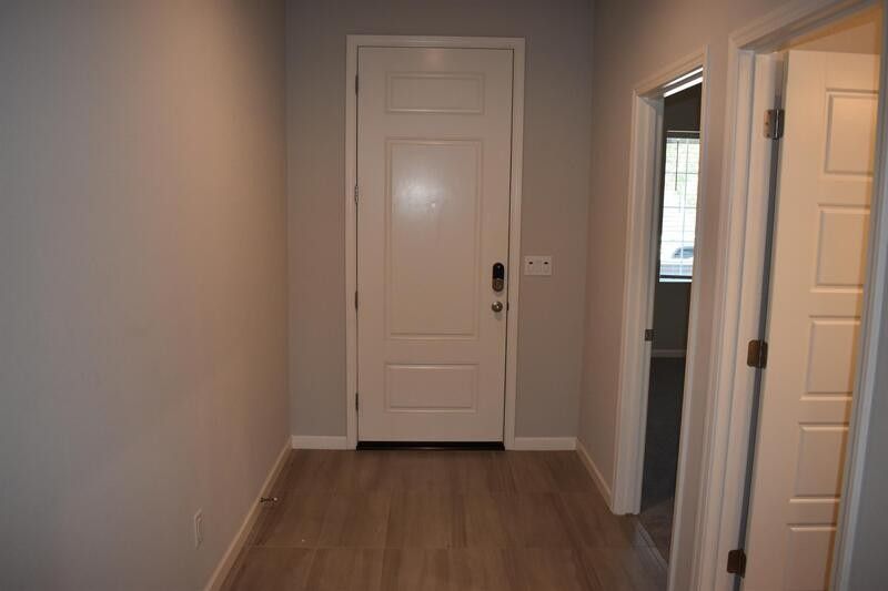 610 Wood Crest Ave - Photo 6 of 48