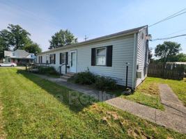 featured image of 2005 8th Ave #B